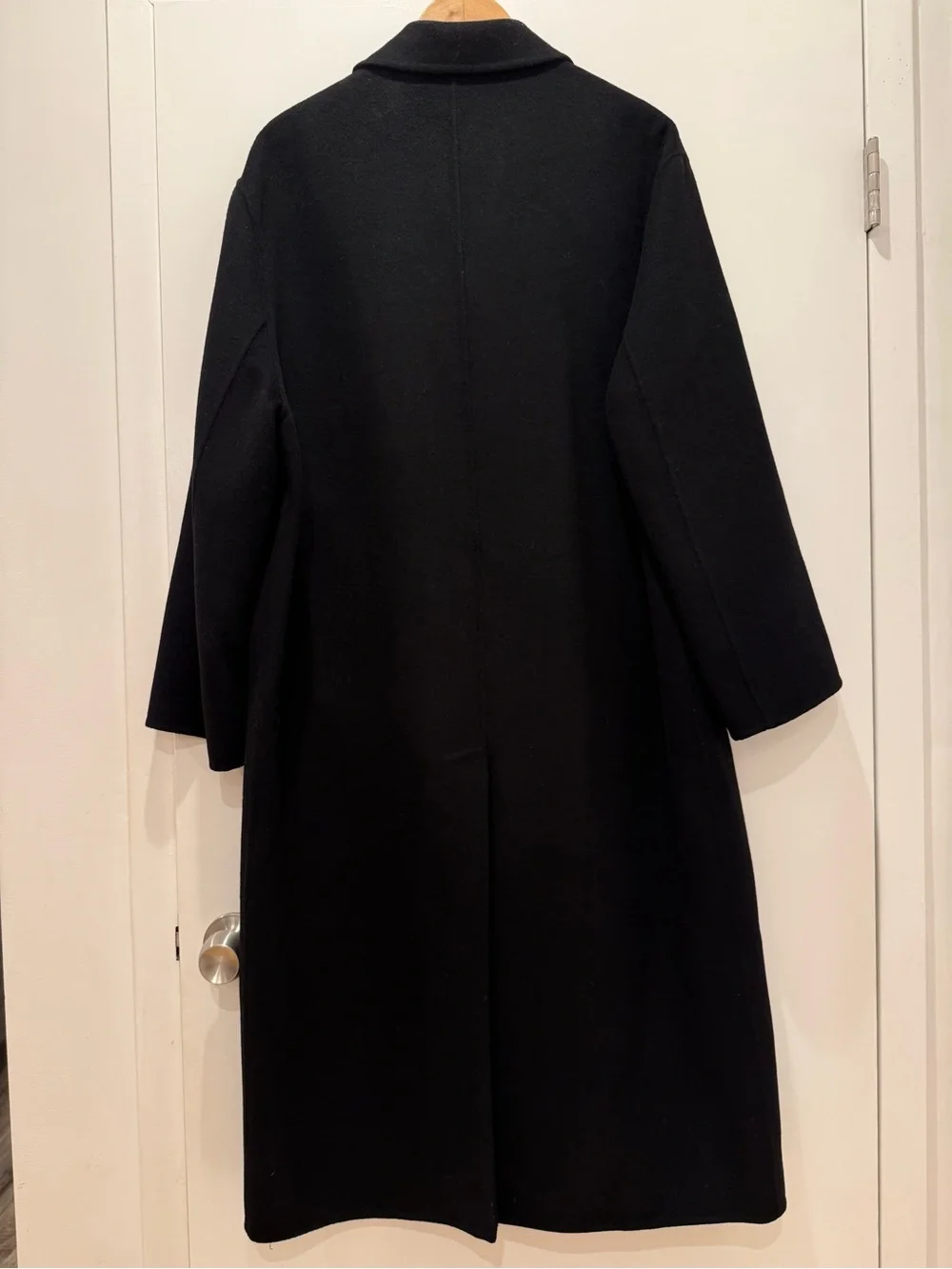 Zara Double-Breasted Oversized Wool Coat Frankie Shop Aritzia Mango COS Quince - Picture 9 of 10